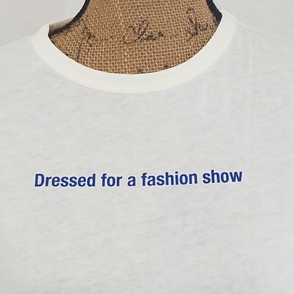 ZARA 'Dressed for a Fashion Show' white short sleeve graphic tee sz.Lg. - Picture 2 of 7
